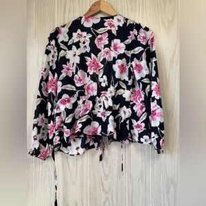 Banana Republic Womens Multicolor Floral Wrap Blouse Size XS EUC